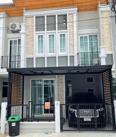 Thai Homey Minimal Style